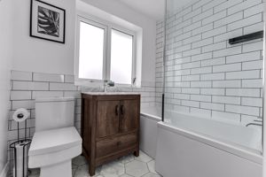 Photo 29- click for photo gallery